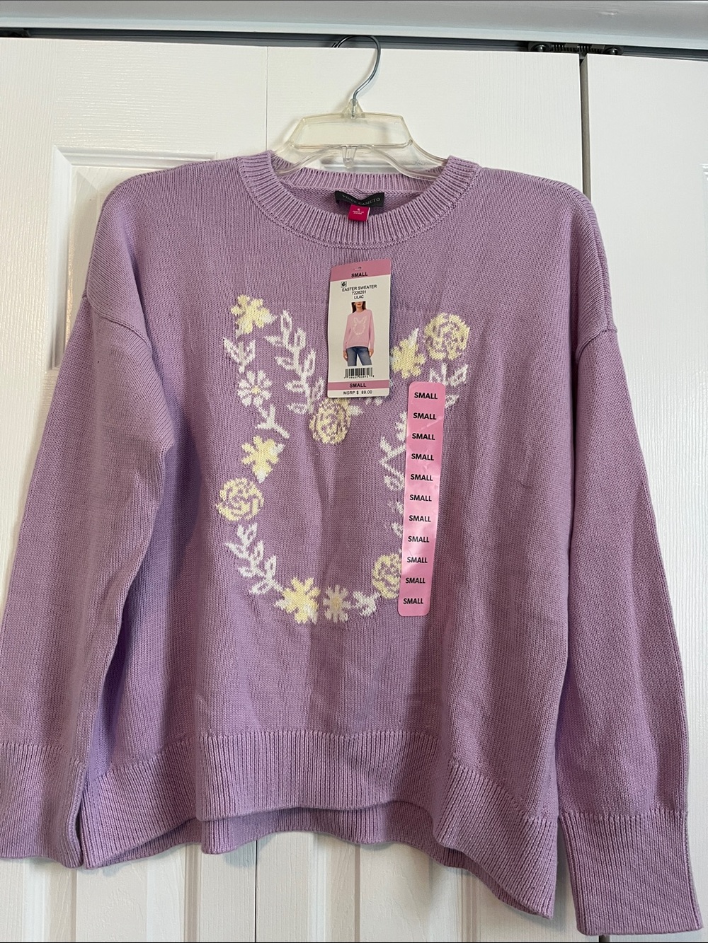 Vince Camuto Lavender Crewneck Sweater with Cream Floral Wreath